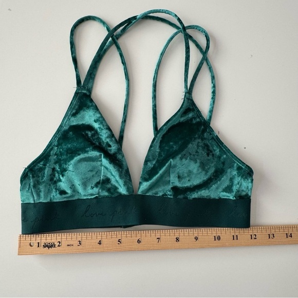 Victoria’s Secret love PINK crushed velvet triangle strappy bralette size XS - Picture 9 of 13